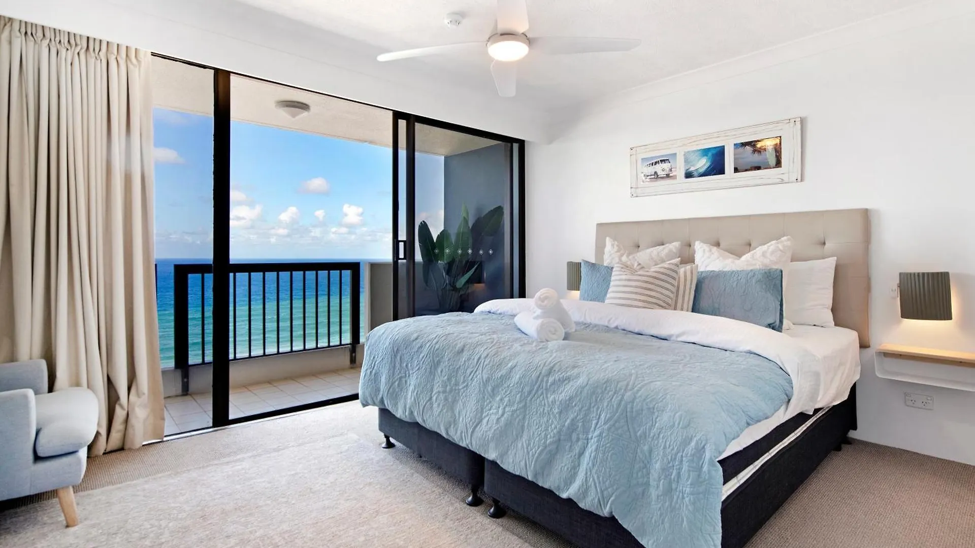 Apartment Beach Retreat With Balcony And Views Gold Coast